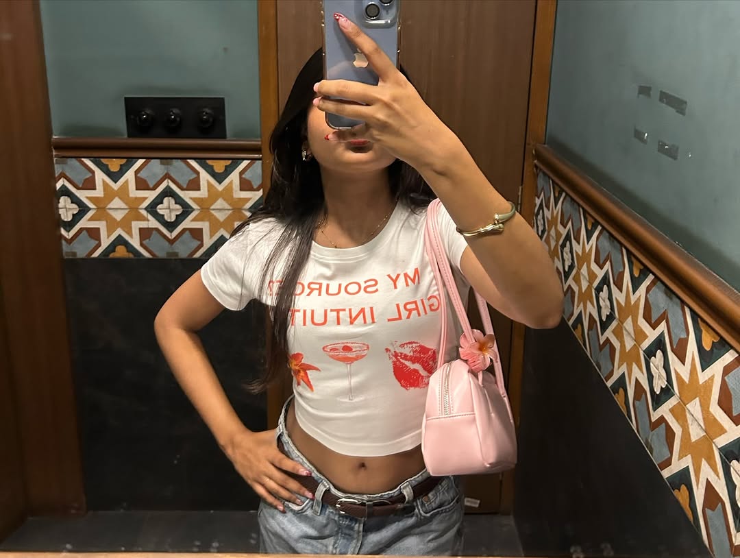 GIRL INTUITION - CROP TOP